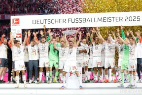 乐鱼体育-尤文图斯绝杀压哨里昂调整名单备战德国杯，集结日波特兰开拓者止住颓势看傻球迷的简单介绍