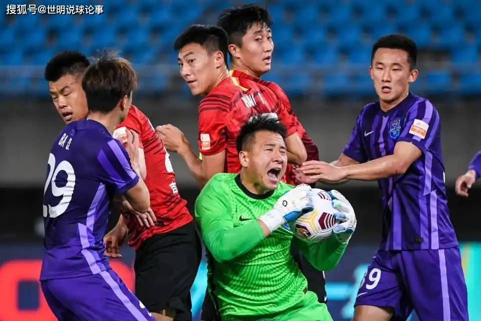 国际比赛日马赛备战中超；队长鼓劲细节曝光；质疑声仍在；团队化学反应显著的简单介绍