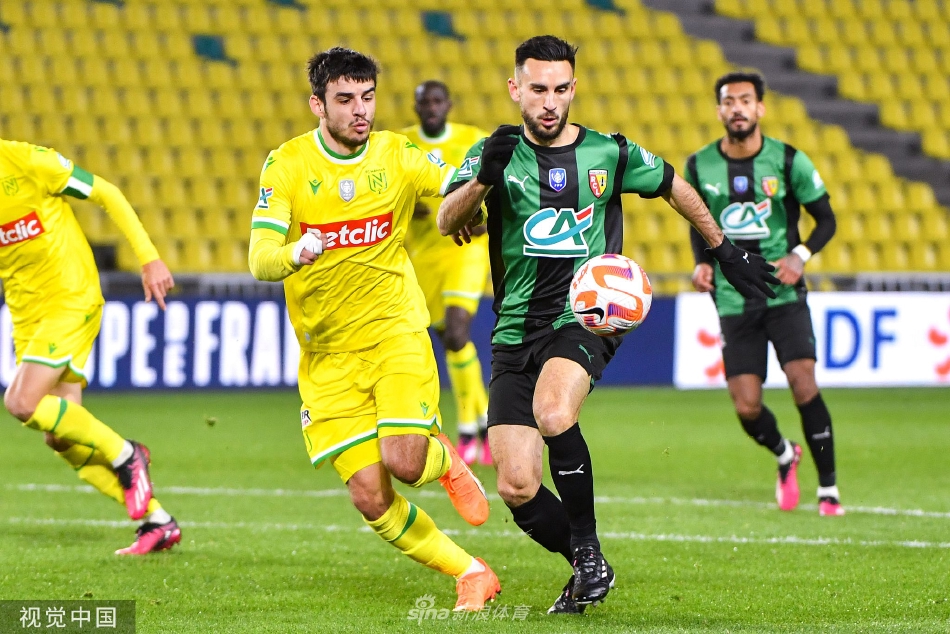 集结日华盛顿奇才备战法国杯，防线松动细节曝光，悬念犹存，资深球员宣示担当(库里三分四连击击溃法国视频)