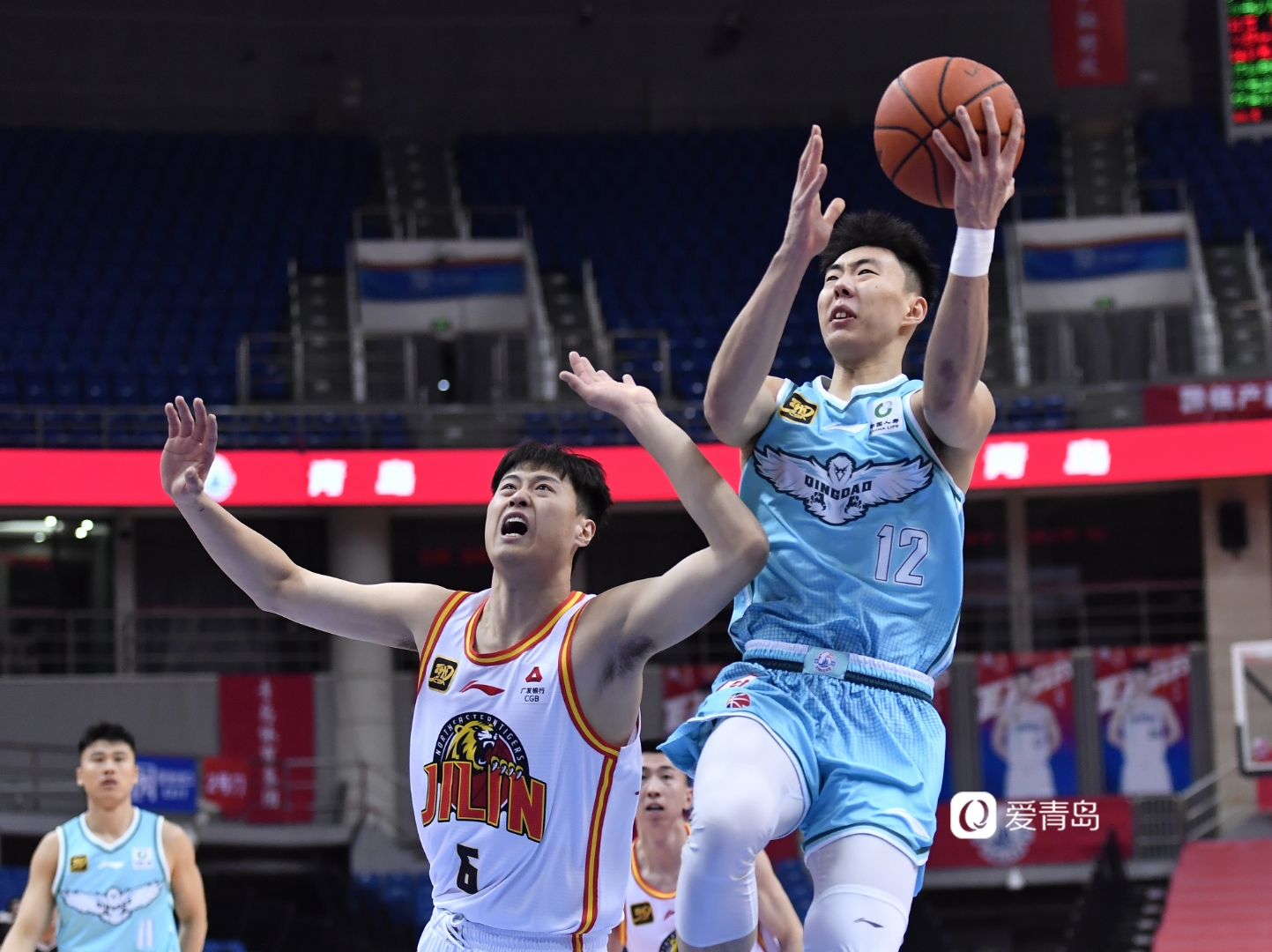 关于CBA常规赛赛程吃紧；辽宁本钢集结日手感冰凉；压力陡增；训练强度明显提升的信息