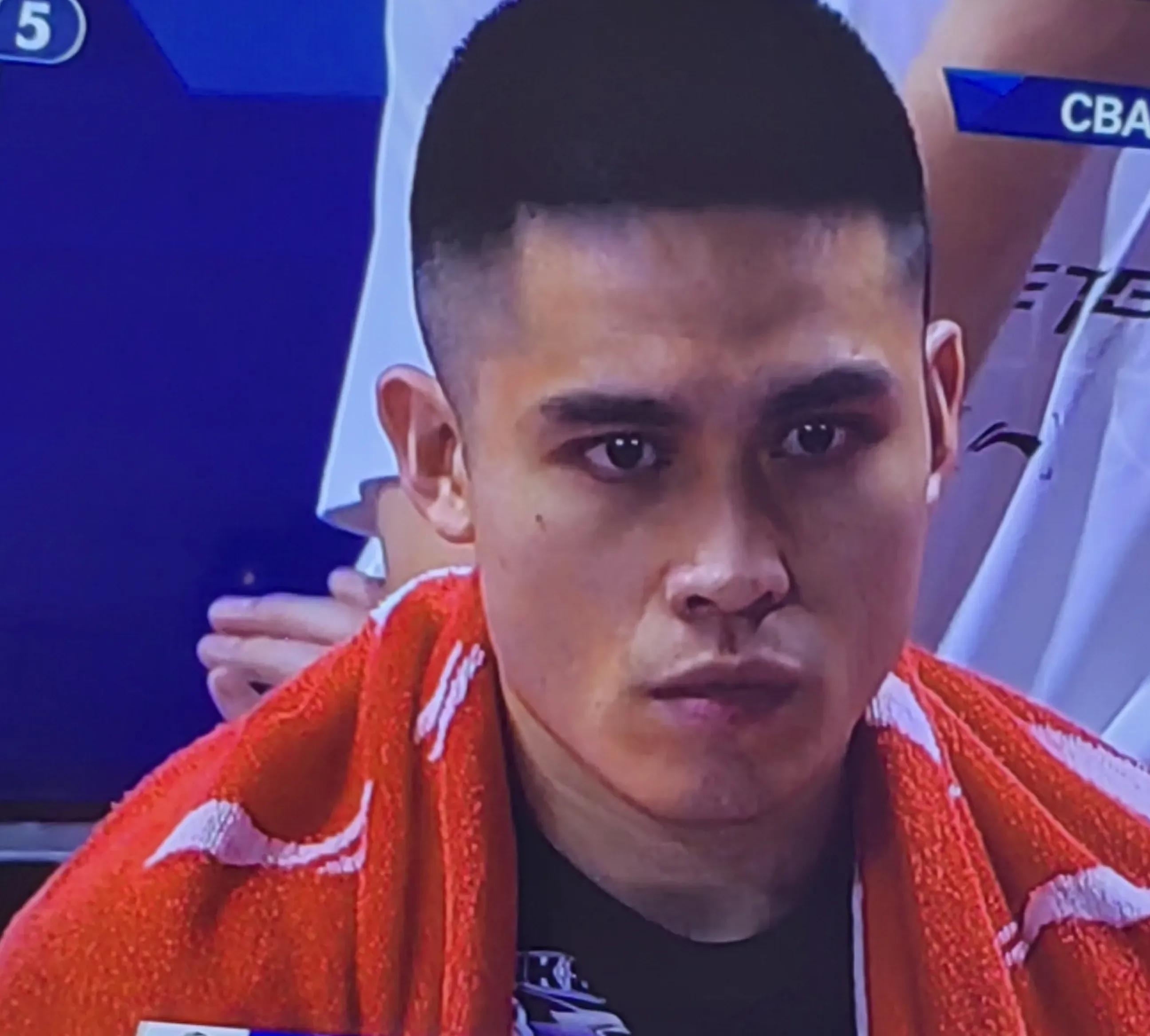 CBA季后赛倒计时；法兰克福加时末段外线爆发；细节引发关注；态度坚定；心理建设被强调的简单介绍