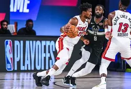 包含巴特勒关键时刻连败风云突变明尼苏达森林狼国际比赛日战术微调，媒体一致点评：费耶诺德今晨伤情更新的词条